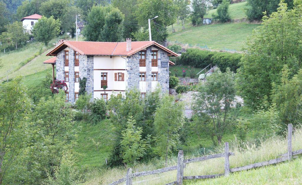 Casa Carielda Guest House Pembes Exterior photo